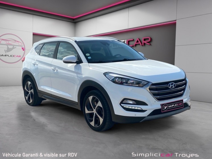 Hyundai tucson 1.7 crdi 115 edition lounge attelage sièges chauffants caméra de recul garantie 12 mois occasion barberey...