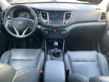 Hyundai tucson 1.7 crdi 115 edition lounge attelage sièges chauffants caméra de recul garantie 12 mois occasion barberey...