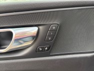 VOLVO d'occasion XC60 D4 190 MOMENTUM GEARTRONIC de 2018 Arras (62)﻿
