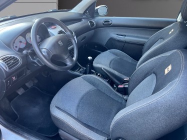 Peugeot 206 1.4e 75ch génération garantie 12 mois entretien complet occasion simplicicar toulon ouest simplicicar...
