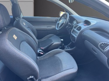 Peugeot 206 1.4e 75ch génération garantie 12 mois entretien complet occasion simplicicar toulon ouest simplicicar...