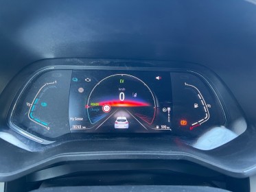 Renault clio v e-tech 140 première edition garantie 12 mois occasion simplicicar toulon ouest simplicicar simplicibike france