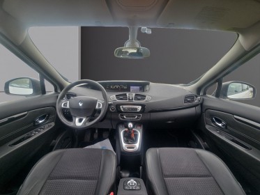 Renault scenic iii dci 110 fap eco2 bose euro 5 distri ok occasion avignon (84) simplicicar simplicibike france