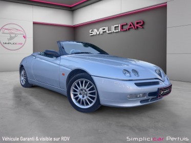 Alfa romeo spider 2.0i 16v spider jantes 16 climatisation vitres électriques occasion simplicicar pertuis  simplicicar...