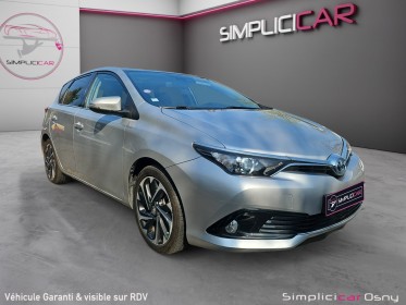 Toyota auris hybride 136h design toit panoramique garantie 12mois occasion osny simplicicar simplicibike france