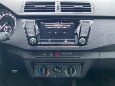 Skoda fabia 1.0 tsi 95 ch bvm5 business carplay régulateur radar de recul garantie 12 mois occasion barberey simplicicar...