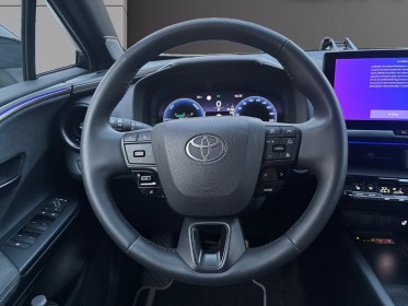 Toyota c-hr hybride my23 1.8l collection toit ouvrant attelage garantie 12 mois occasion montreuil (porte de vincennes)(75)...