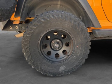 Jeep wrangler 2.8 crd 200 sahara edition mountain kit suspension tjm xgs av ar barre led pare-brise support pare buffle av...