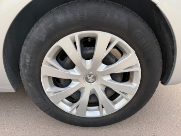 Peugeot 208 1.2 puretech 82ch bvm5 active occasion simplicicar vaucresson simplicicar simplicibike france