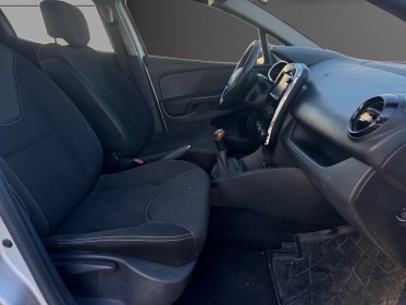 Renault clio iv 75ch dci eco2 intens garantie 12 mois occasion montpellier (34) simplicicar simplicibike france