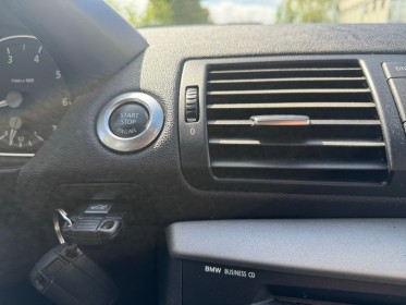 Bmw serie 1 e87 118i 129 ch / chaîne de distribution neuve / garantie 12 mois occasion osny simplicicar simplicibike france