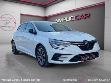 Renault megane iv berline blue dci 115 edc techno / garantie 12 mois occasion simplicicar toulon ouest simplicicar...