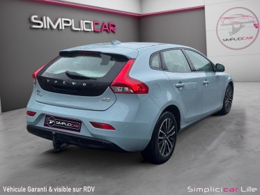 Volvo v40 cross country d2 120 geartronic 6 kinetic occasion simplicicar lille  simplicicar simplicibike france