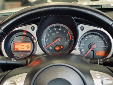 Nissan 370z roadster 3.7 v6 328 pack - silencieux nismo - etat exceptionnel - garantie 12 mois occasion simplicicar annecy...
