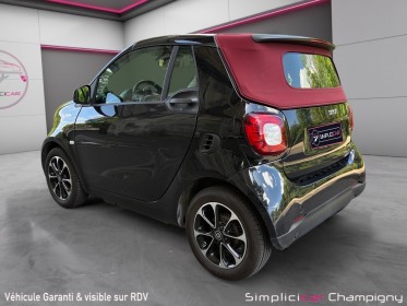 Smart fortwo cabrio 1.0 71 ch ba6 prime-capote rouge -accoudoir-sieges en cuir chauffant-climatisation occasion...