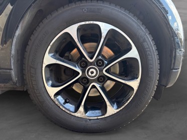 Smart fortwo cabrio 1.0 71 ch ba6 prime-capote rouge -accoudoir-sieges en cuir chauffant-climatisation occasion...