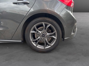 Ford focus 1.0 ecoboost 125 ss st line garantie 12 mois occasion montreuil (porte de vincennes)(75) simplicicar simplicibike...