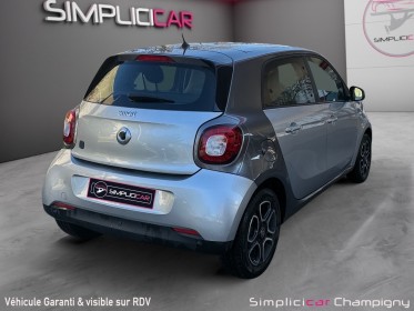 Smart forfour eq 82 ch prime - stationnement gratuit paris  - camÉra de recul - toit panoramique - siÈges av/ar chauffant...