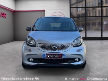 Smart forfour eq 82 ch prime - stationnement gratuit paris  - camÉra de recul - toit panoramique - siÈges av/ar chauffant...