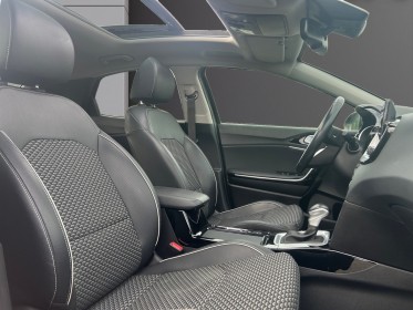 Kia xceed my22 1.6 crdi 136 ch mhev dct7 active toit ouvrant car play garantie 12 mois occasion paris 17ème (75)(porte...