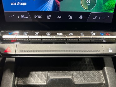 Renault megane e-tech electric ev60 220ch iconic super charge origine france suivi 100% renault garantie 12 mois occasion...