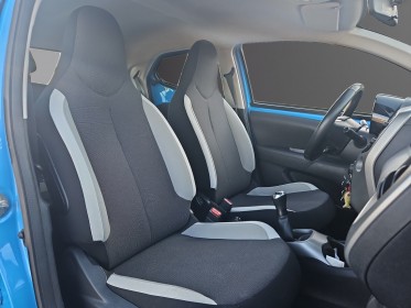 Toyota aygo 1.0 vvt-i x-play 1er main - suivi complet toyota occasion simplicicar velay simplicicar simplicibike france