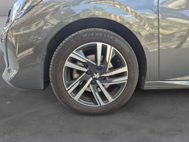 Peugeot 208 puretech 100 ss eat8 style occasion paris 17ème (75)(porte maillot) simplicicar simplicibike france