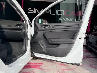 Renault megane iv berline tce 130 energy life, entretien suivi, garantie 12 mois occasion simplicicar annecy simplicicar...