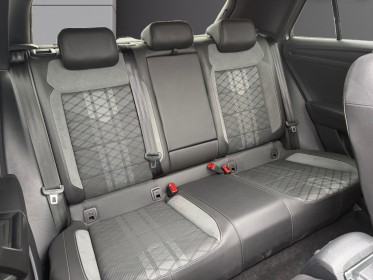 Volkswagen t-roc 1.5 tsi evo 150 start/stop dsg7 r-line occasion simplicicar lyon nord simplicicar simplicibike france