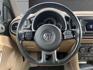 Volkswagen coccinelle cabriolet 1.4 tsi 150 bmt couture 2015 garantie 12 mois occasion simplicicar lyon nord simplicicar...