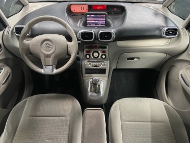 Citroen c3 picasso 1.6 vti 120 ch exclusive - garantie 12 mois occasion simplicicar brest simplicicar simplicibike france