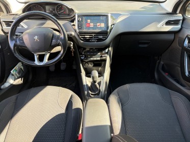 Peugeot 208 1.2 110ch ss bvm5 allure / apple carplay / toit panoramique / radar ar occasion simplicicar orgeval  simplicicar...
