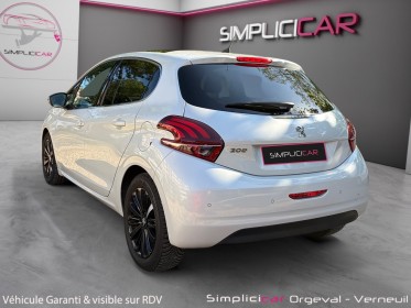 Peugeot 208 1.2 110ch ss bvm5 allure / apple carplay / toit panoramique / radar ar occasion simplicicar orgeval  simplicicar...