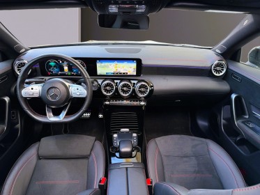Mercedes cla coupe 250 e 8g-dct amg line toit pano ouvrant son burmester sièges sport cuir/alcantara chauffants packled......