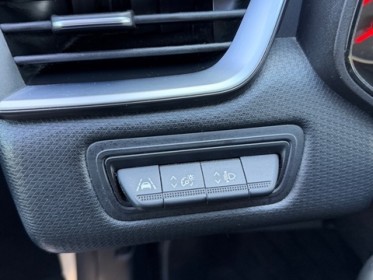 Renault clio v blue dci 100 - 21n business garantie  12 mois distri pneus neuf occasion simplicicar tours  simplicicar...