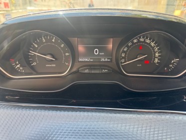 Peugeot 208 puretech 110ch ss bvm6 tech edition courroie change entretien complet peugeot carplay camera de recul garantie...