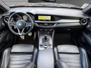 Alfa romeo stelvio my19 2.2 210 q4 at8 turismo régulateur adaptatif camera de recul harman kardon carplay sièges...