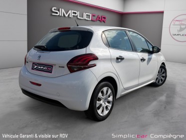Peugeot 208 1.6 bluehdi 75ch bvm5 like - suivi à jour occasion simplicicar compiegne simplicicar simplicibike france