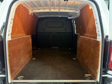 Peugeot partner 1.5 blue hdi xl premium occasion simplicicar magny-en-vexin simplicicar simplicibike france