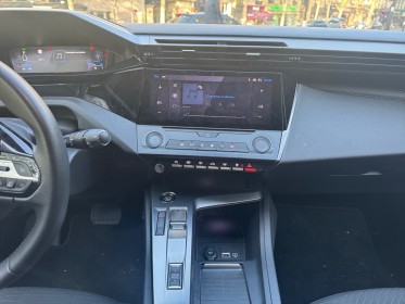 Peugeot 308 puretech 130ch ss eat8 allure pack carplay entretien à jour garantie 12 mois occasion paris 17ème (75)(porte...