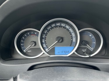 Toyota auris 1.6 vvti 132 dynamic - suivi/keyless/radars ar/av - garantie 12 mois occasion simplicicar soissons simplicicar...