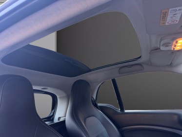 Smart fortwo coupe 82 ch electrique ba1 prime caméra de recul sièges cuir chauffants garantie 12 mois occasion montreuil...