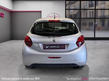 Peugeot 208 1.2 68ch bvm5 like garantie 12 mois occasion montpellier (34) simplicicar simplicibike france