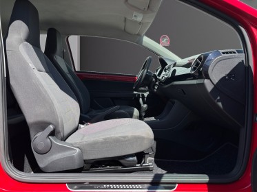 Volkswagen up up 1.0 60 ch move up boite automatique - garantie 12 mois occasion simplicicar reims simplicicar simplicibike...