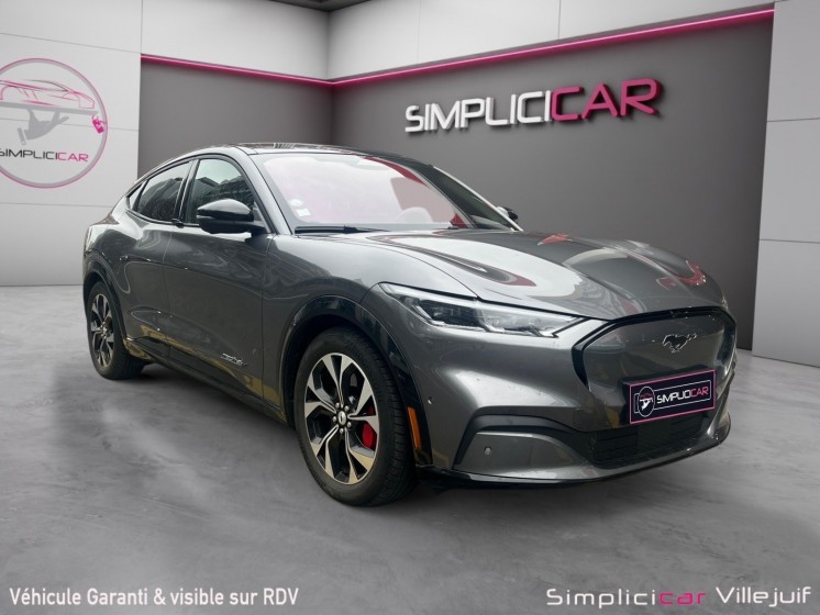 Ford mustang mach-e extended range 99 kwh 351 ch awd, sièges et volant chauffants, carplay, caméra 360°, garantie 12 mois....