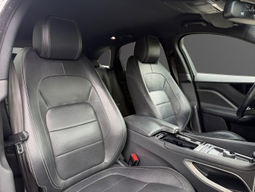 Jaguar f-pace 2.0 d - 180 ch  awd bva8 r-sport full suivi jaguar - moteur changé chez jaguar 87000 - camera de recul -......