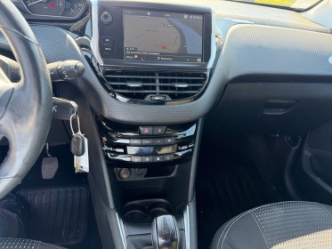 Peugeot 208 bluehdi 100ch ss bvm5 tech edition - gps - park assist - camera occasion simplicicar compiegne simplicicar...
