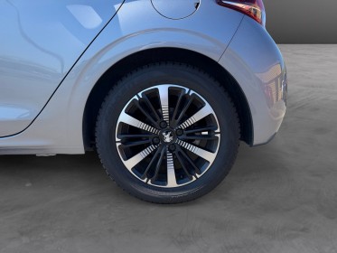 Peugeot 208 bluehdi 100ch ss bvm5 tech edition - gps - park assist - camera occasion simplicicar compiegne simplicicar...