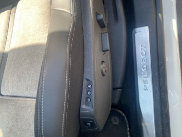 Peugeot 3008 hybrid4 300 e-eat8 gt pack occasion paris 17ème (75)(porte maillot) simplicicar simplicibike france