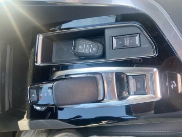 Peugeot 3008 hybrid4 300 e-eat8 gt pack occasion paris 17ème (75)(porte maillot) simplicicar simplicibike france